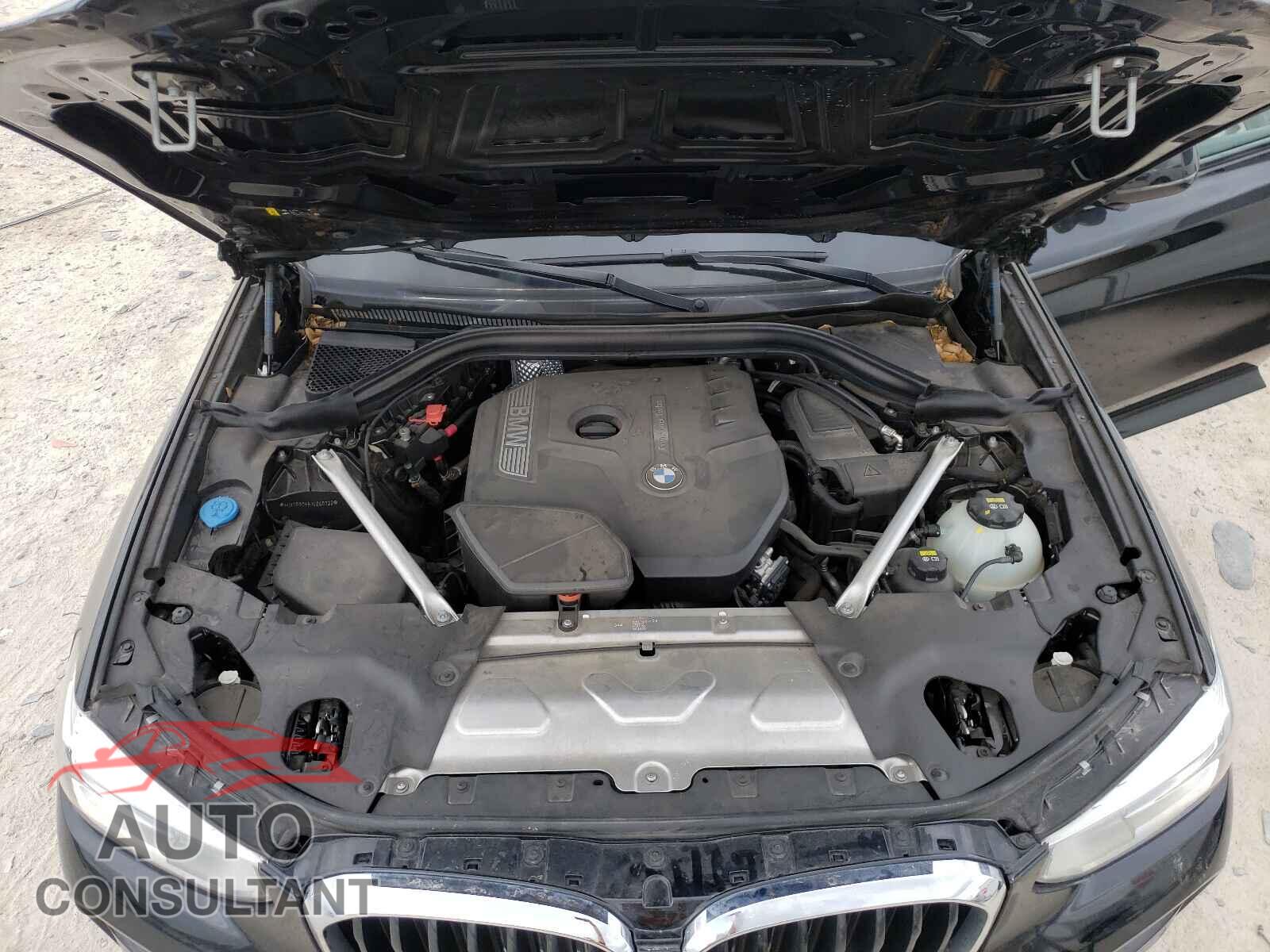 BMW X3 2018 - 5UXTR9C55JLD60722