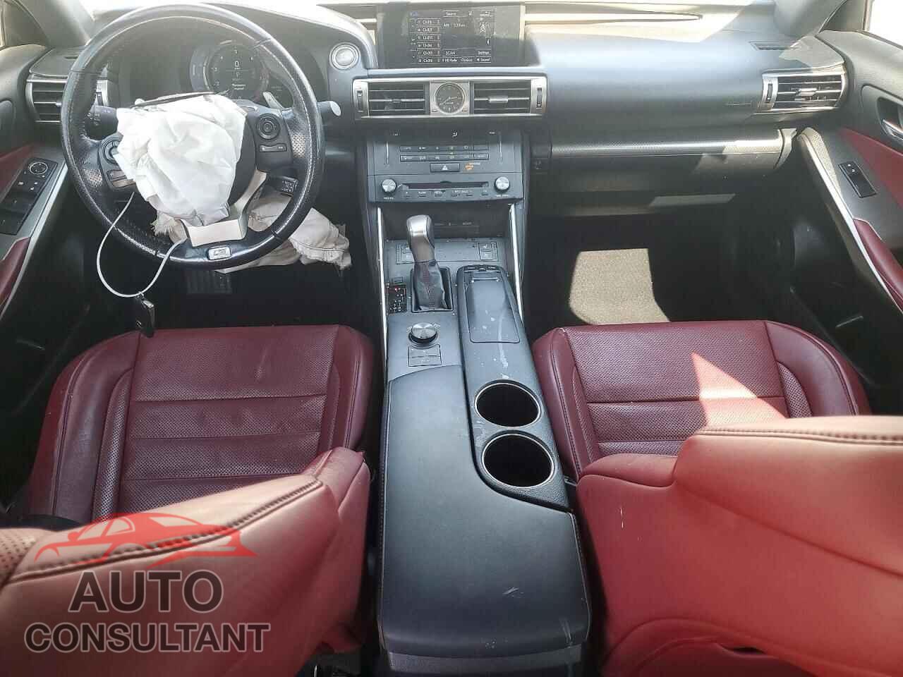 LEXUS IS 2016 - JTHBE1D21G5026100