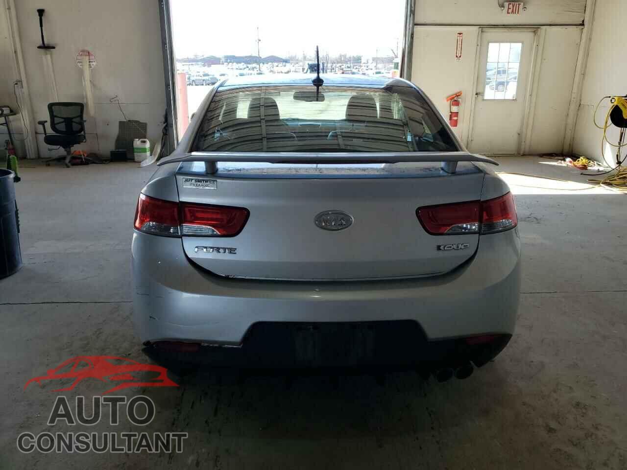 KIA FORTE 2011 - KNAFW6A32B5408541