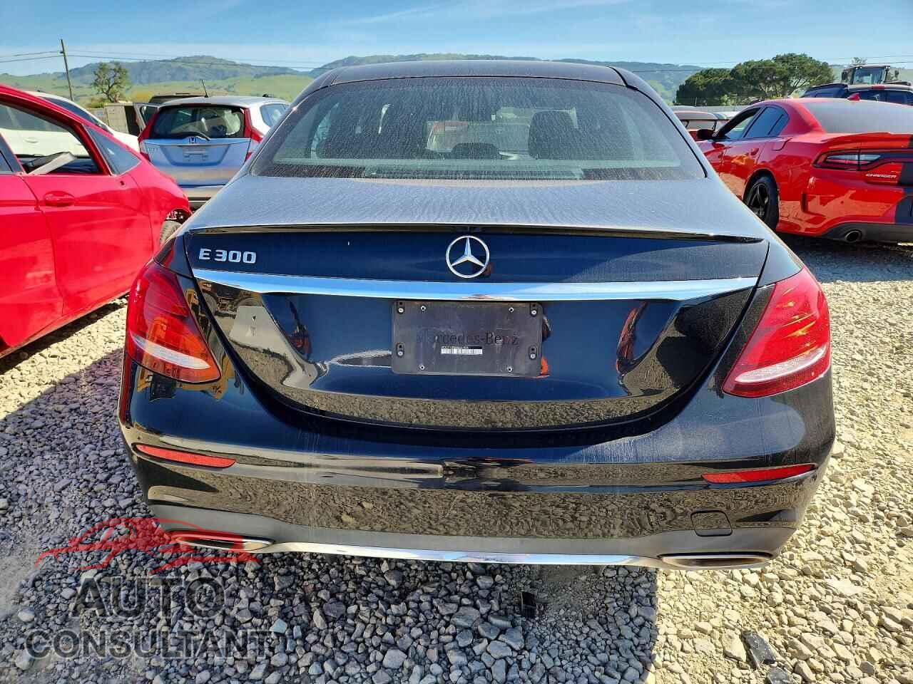 MERCEDES-BENZ E-CLASS 2017 - WDDZF4JB8HA041596
