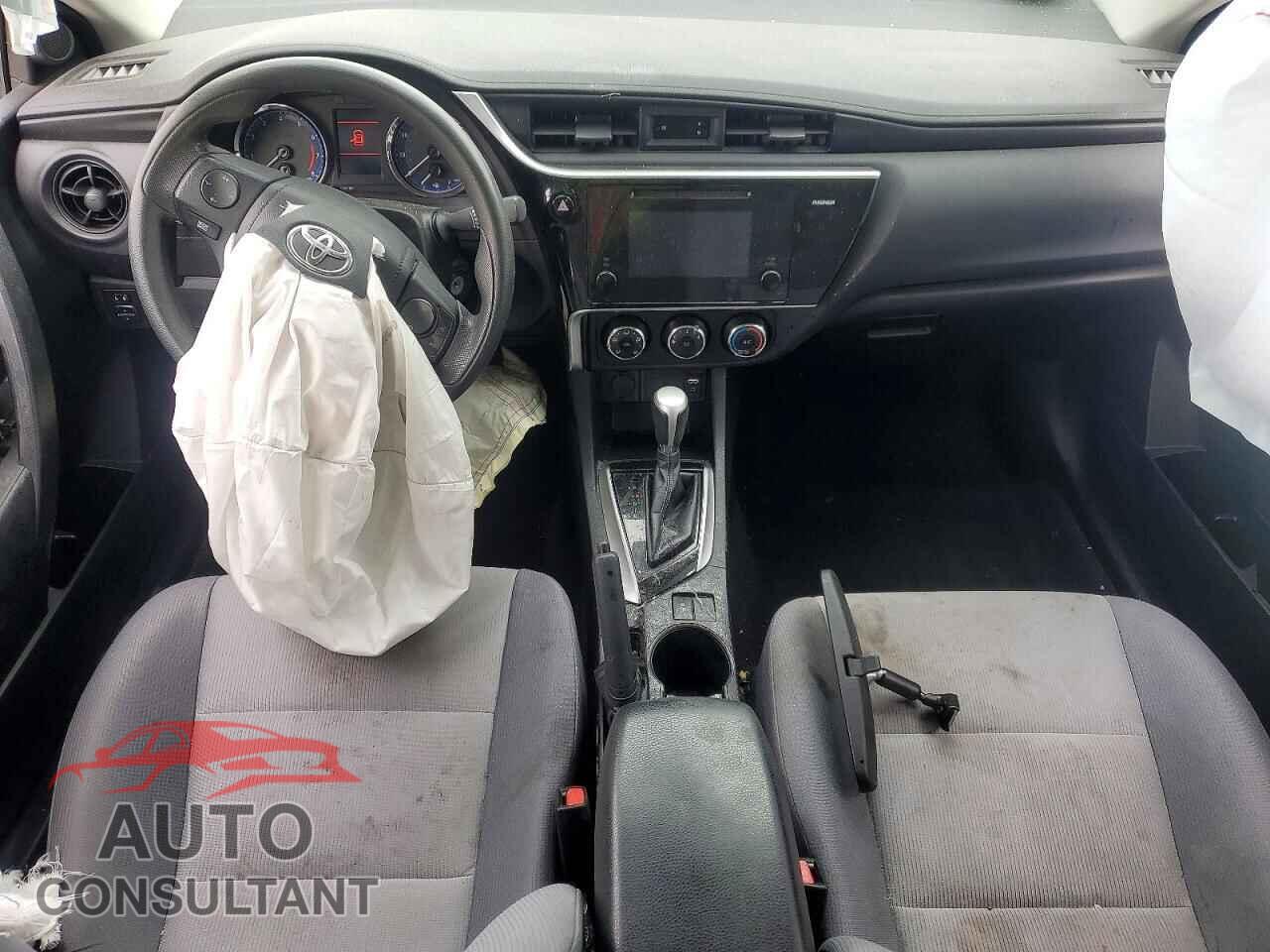 TOYOTA COROLLA 2017 - 2T1BURHE6HC757231