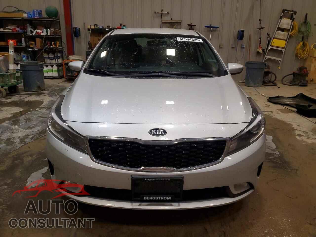 KIA FORTE 2017 - 3KPFL4A80HE103192