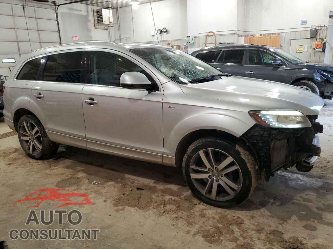 AUDI Q7 2011 - WA1VMAFE9BD003925
