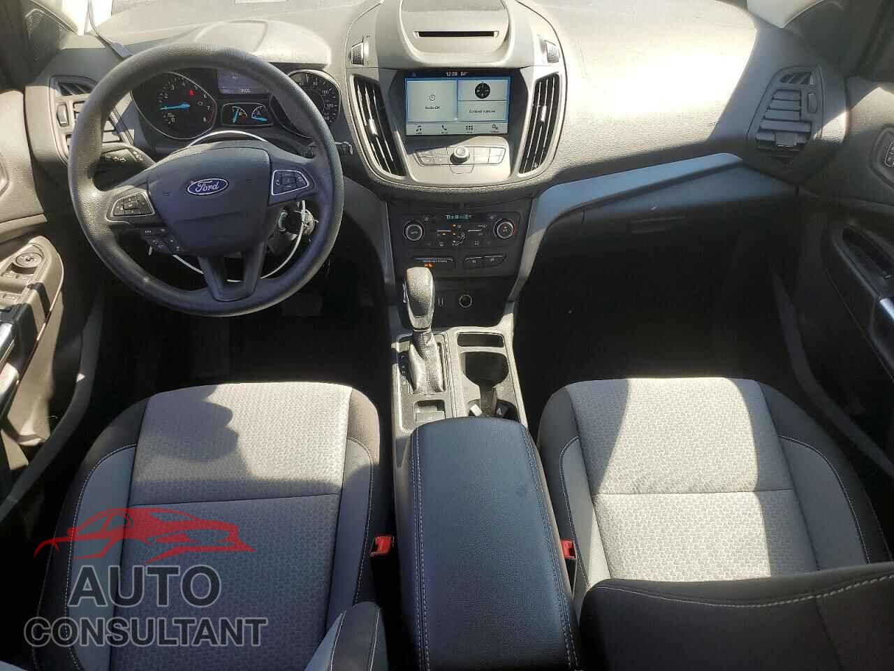 FORD ESCAPE 2018 - 1FMCU9GD4JUB84766
