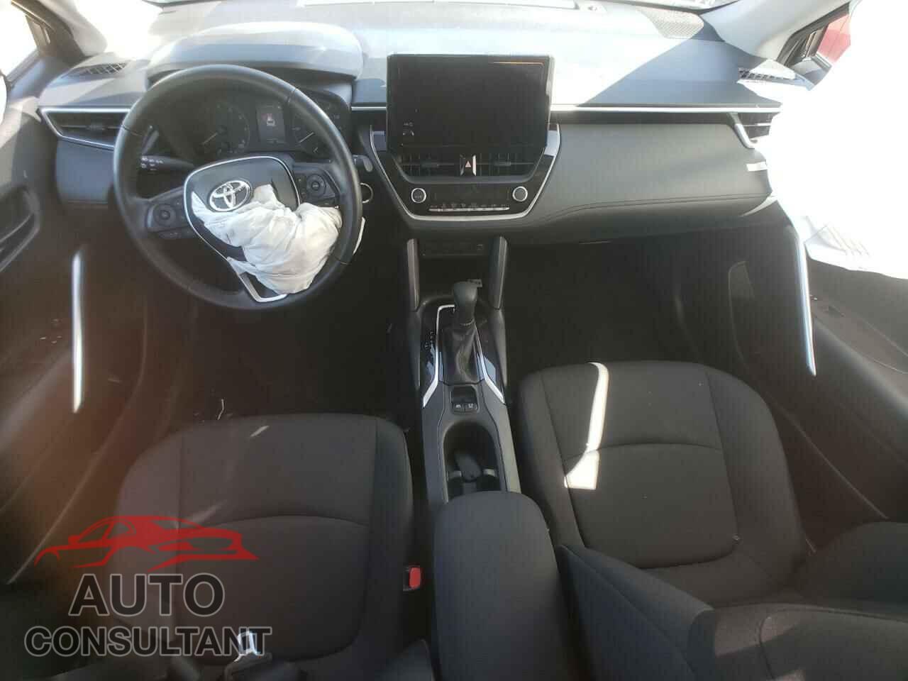 TOYOTA COROLLA CR 2023 - 7MUCAAAGXPV041275
