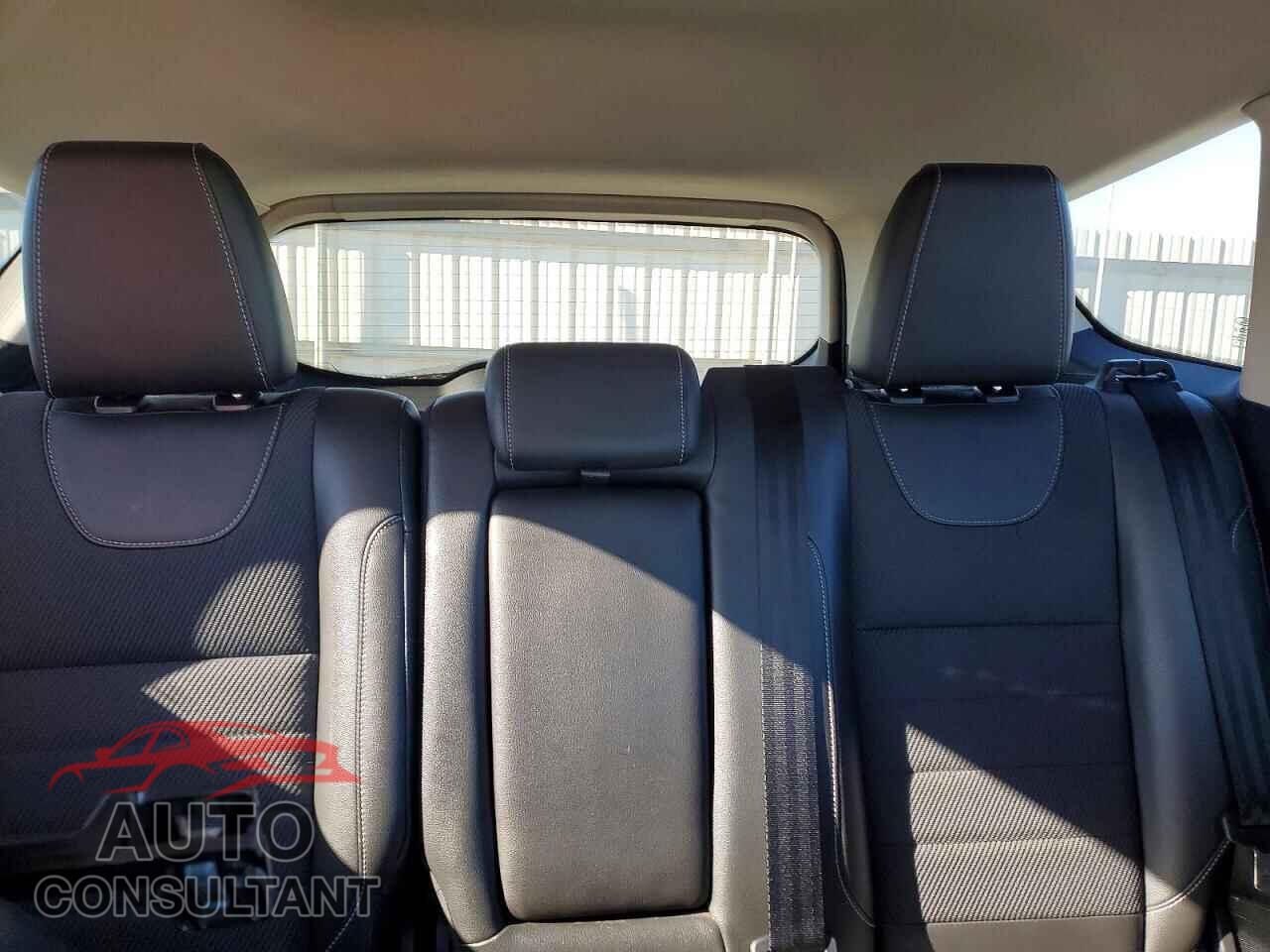 FORD ESCAPE 2013 - 1FMCU0J95DUB32678