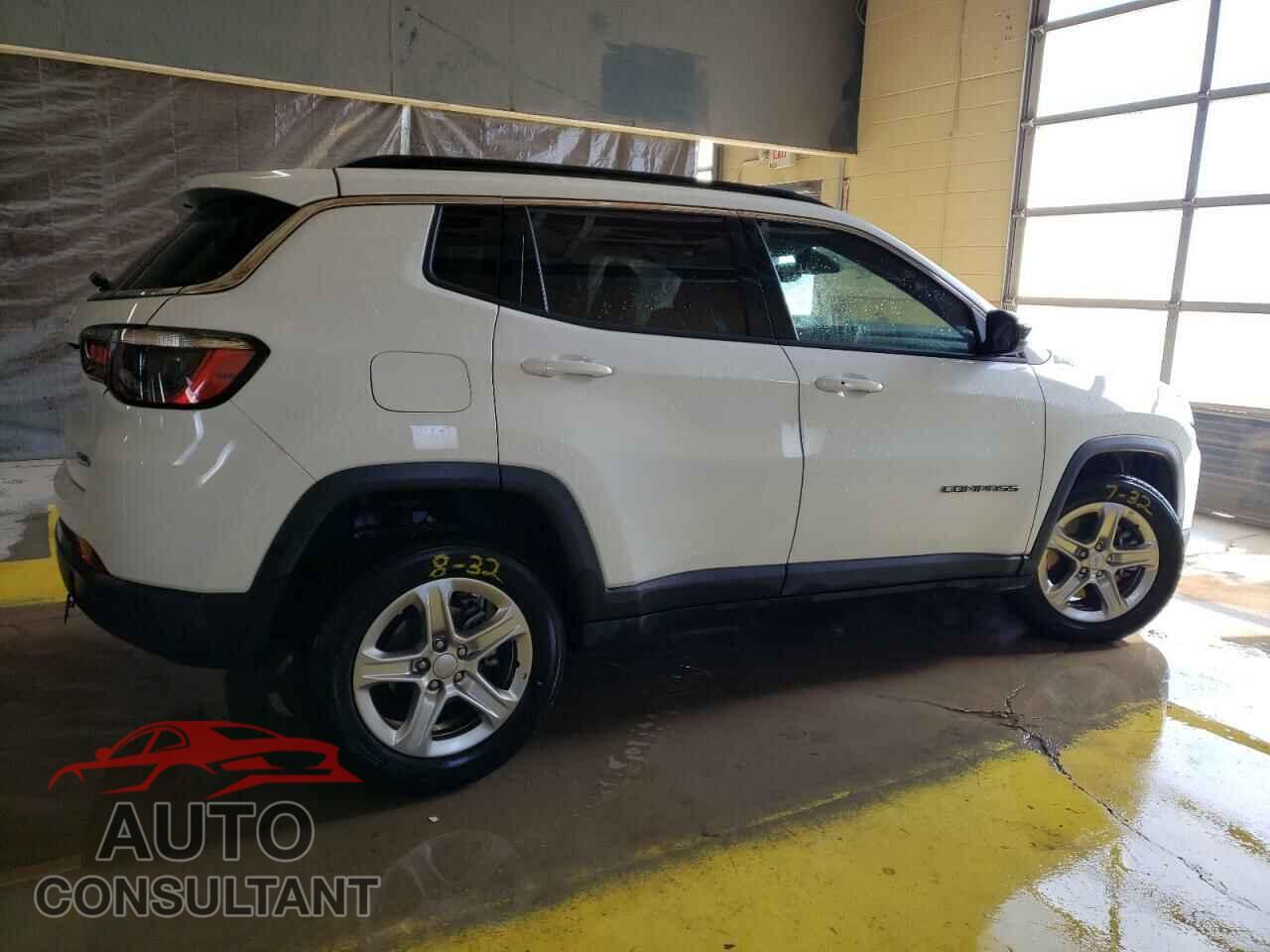 JEEP COMPASS 2023 - 3C4NJDBN8PT561451