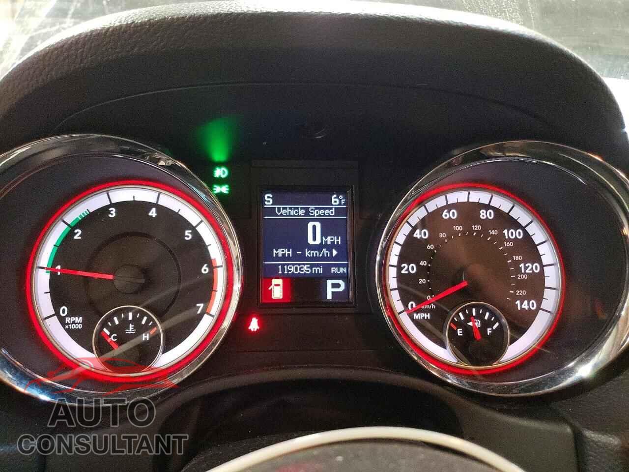 DODGE DURANGO 2013 - 1C4SDJET3DC637796
