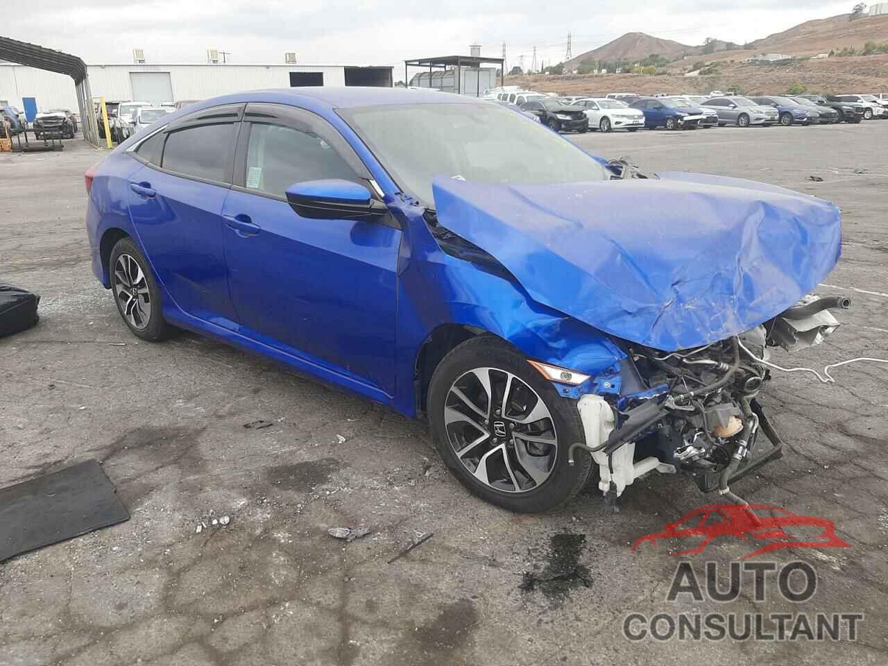 HONDA CIVIC 2018 - 19XFC2E55JE016883