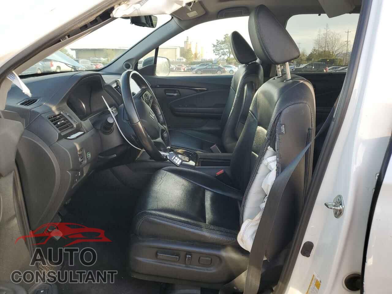 HONDA PILOT 2020 - 5FNYF6H68LB002405