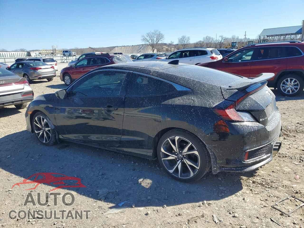HONDA CIVIC 2018 - 2HGFC3A54JH757902