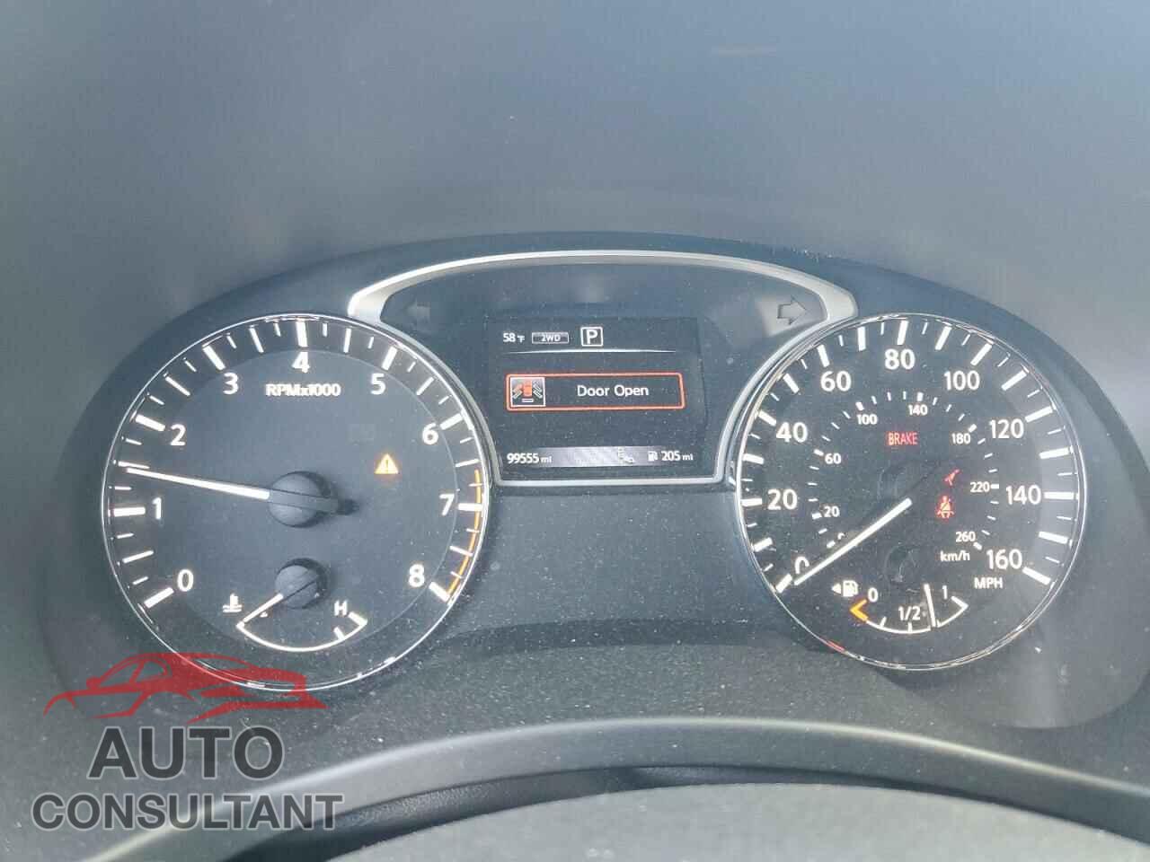 NISSAN PATHFINDER 2017 - 5N1DR2MM8HC653603