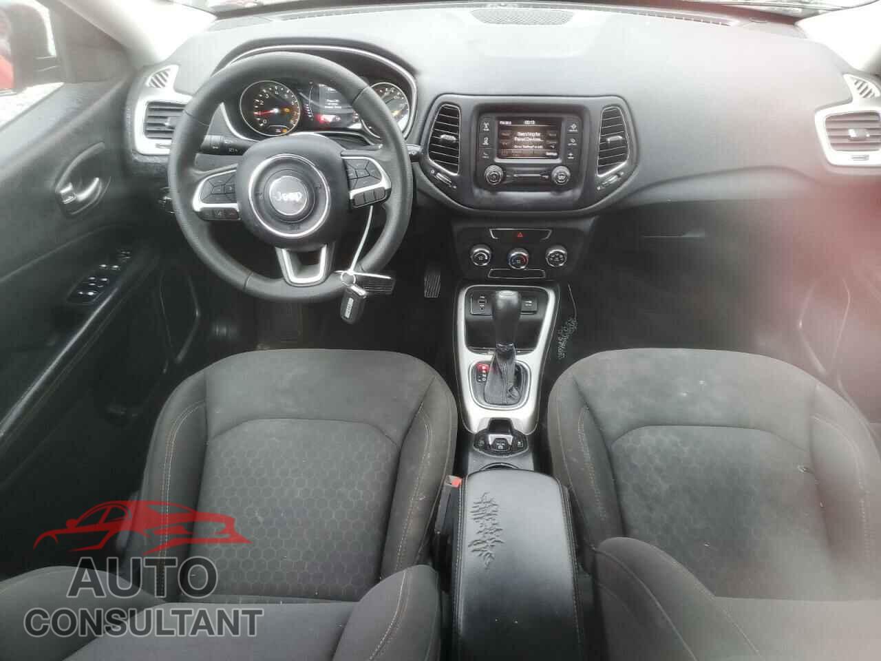 JEEP COMPASS 2018 - 3C4NJCAB2JT408380