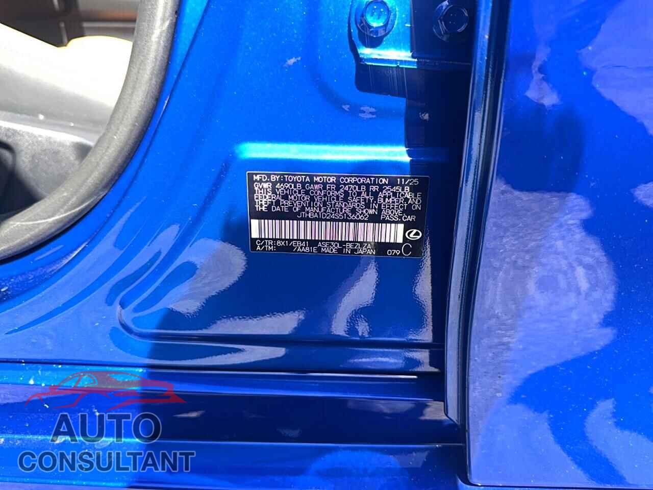 LEXUS IS 2025 - JTHBA1D24S5136062