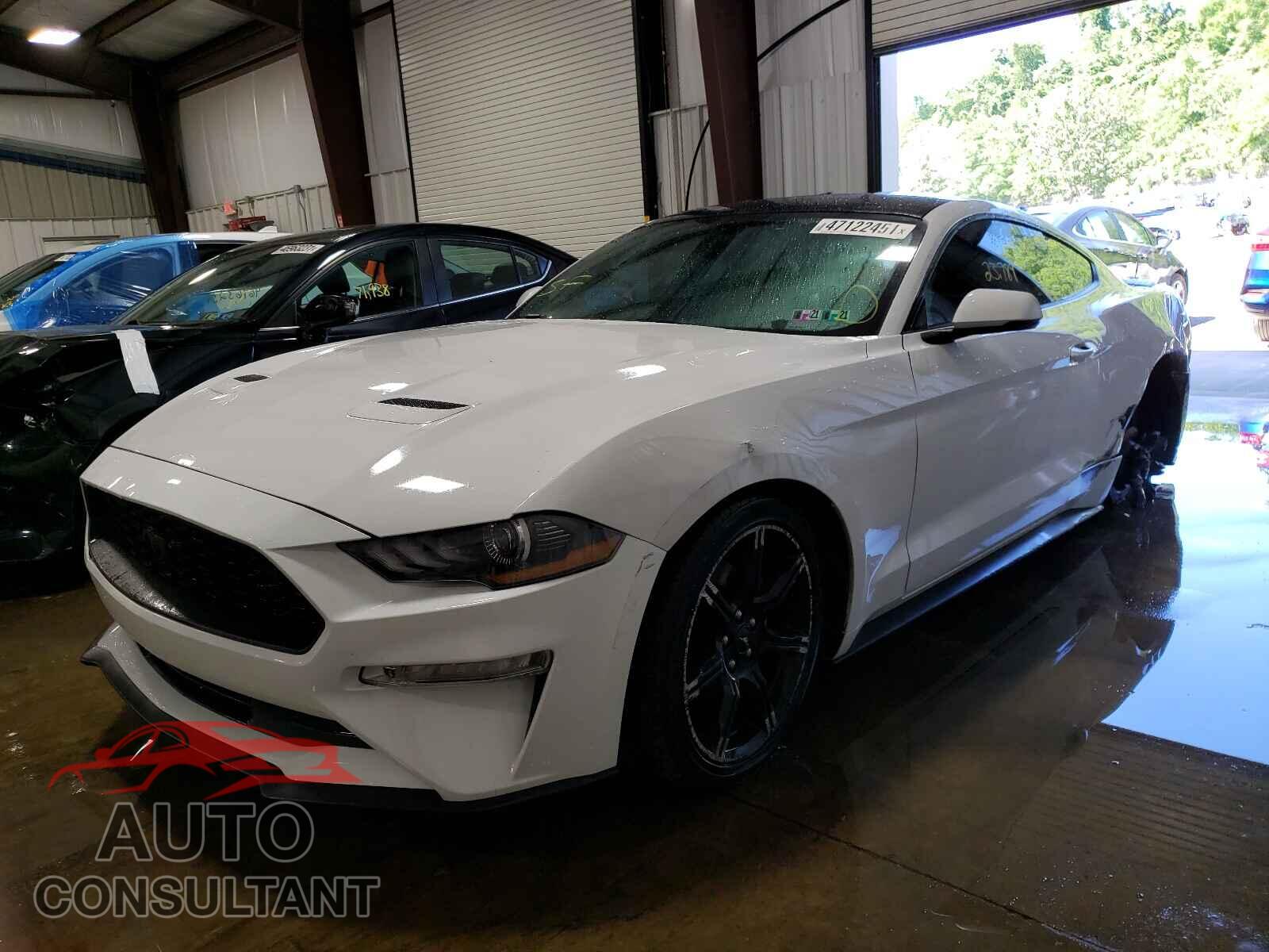 FORD MUSTANG 2020 - 1FA6P8TH7L5146026