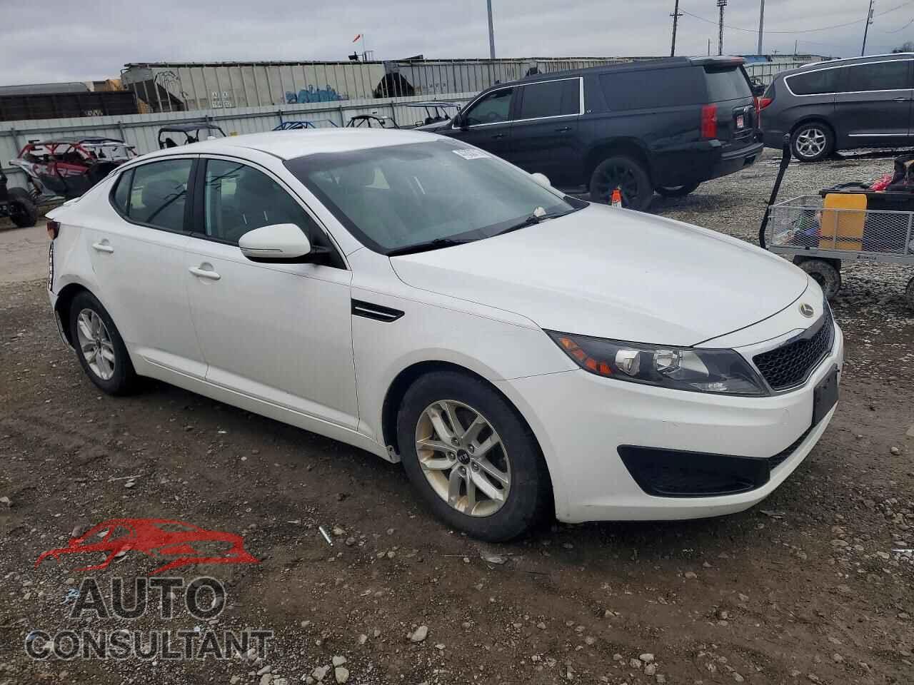 KIA OPTIMA 2011 - KNAGM4A71B5088856