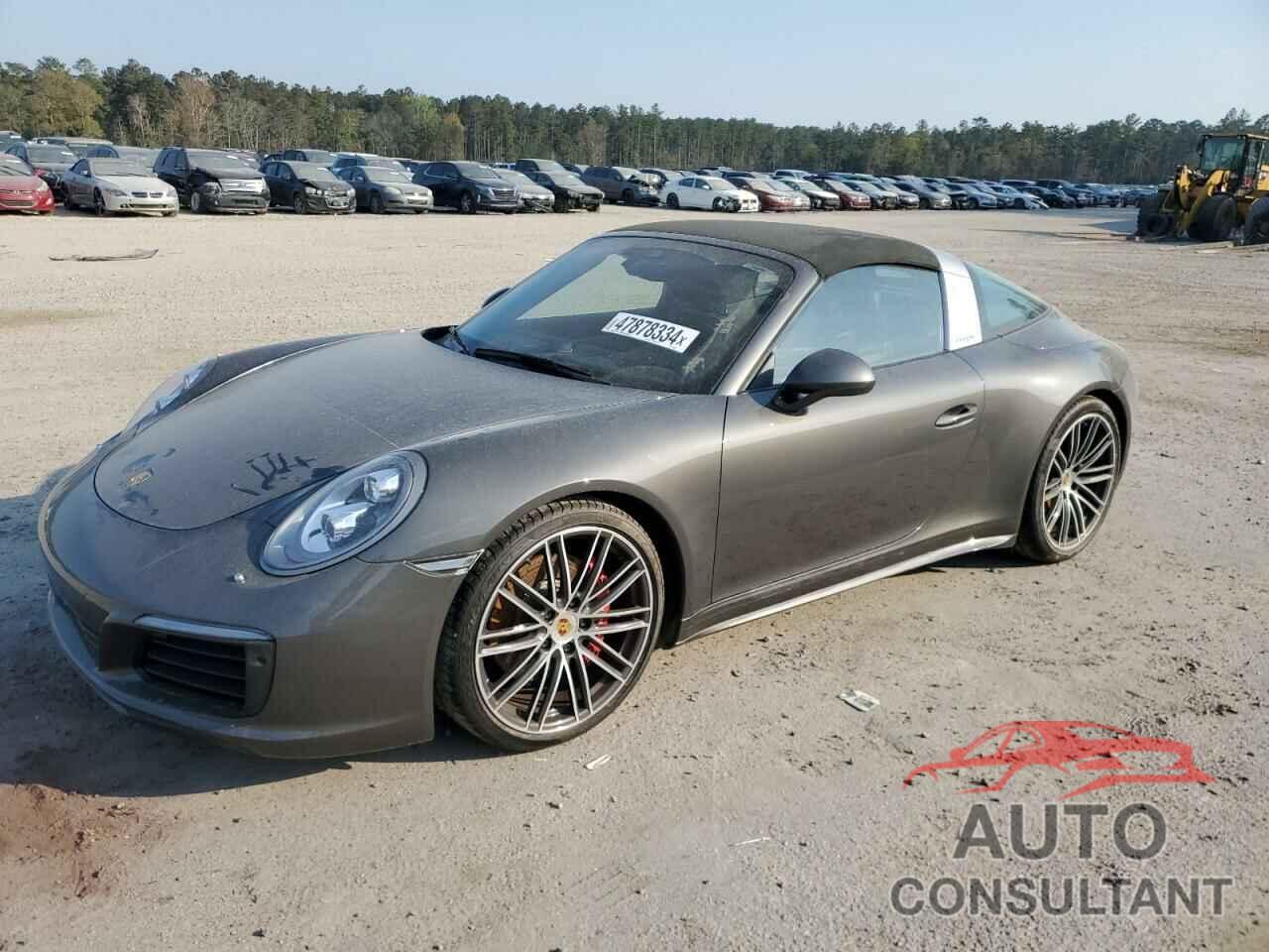 PORSCHE 911 2017 - WP0BB2A99HS136820