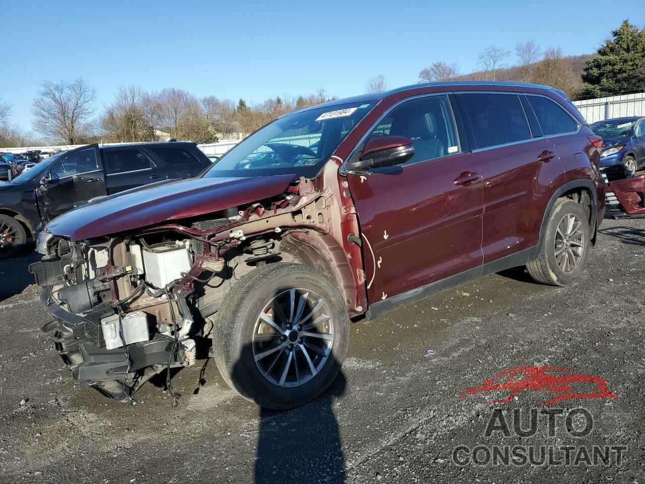 TOYOTA HIGHLANDER 2019 - 5TDJZRFH3KS733431