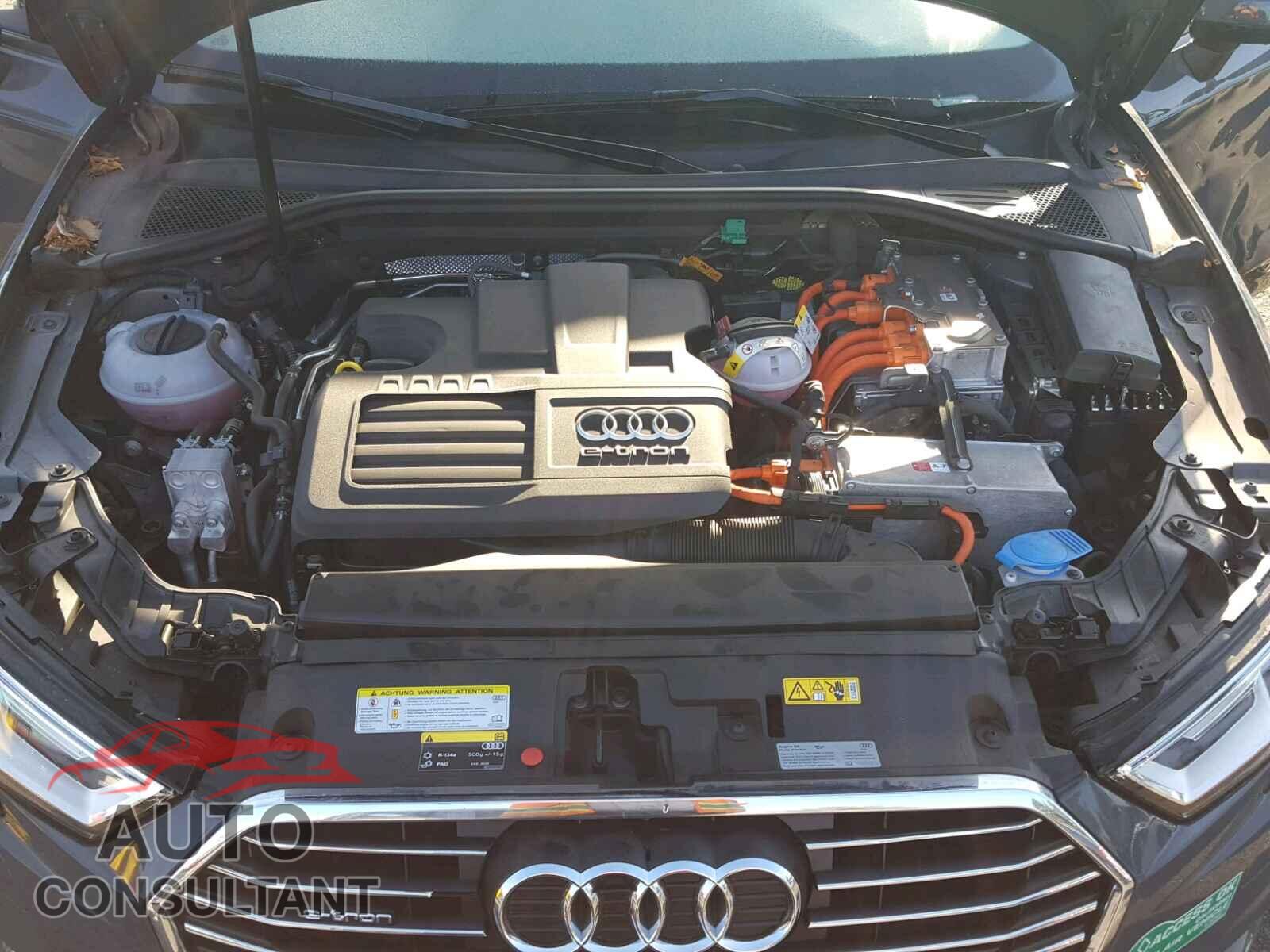 AUDI A3 2017 - WAUUPBFF4HA116695