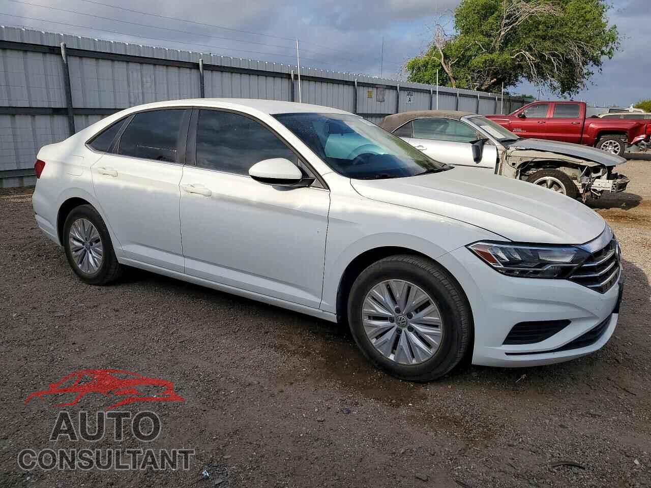 VOLKSWAGEN JETTA 2019 - 3VWC57BU2KM026877
