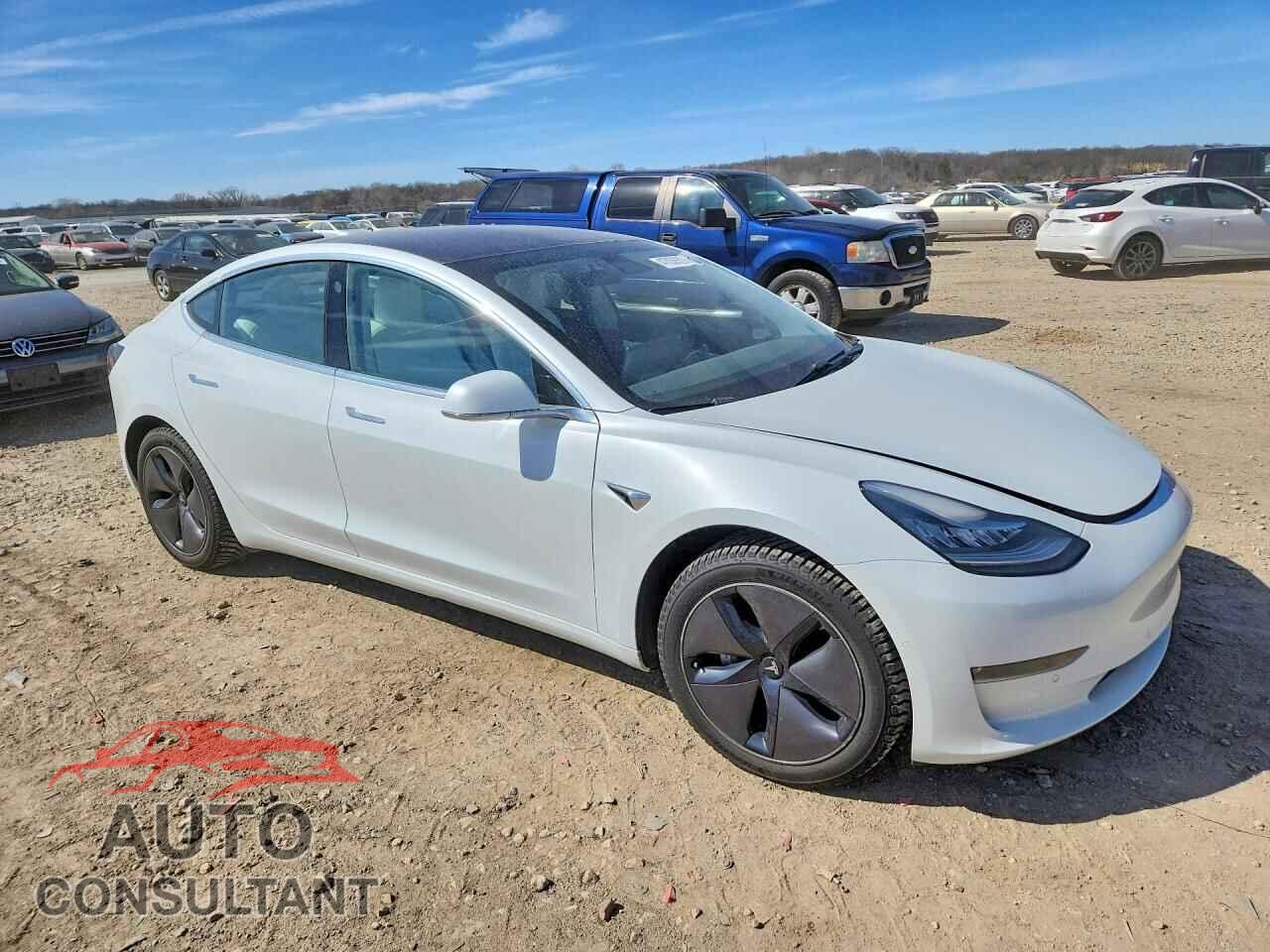 TESLA MODEL 3 2018 - 5YJ3E1EB1JF099977