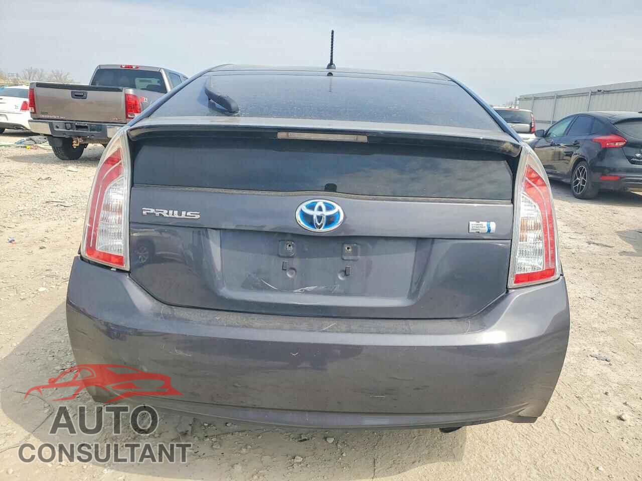 TOYOTA PRIUS 2012 - JTDKN3DU3C1614774