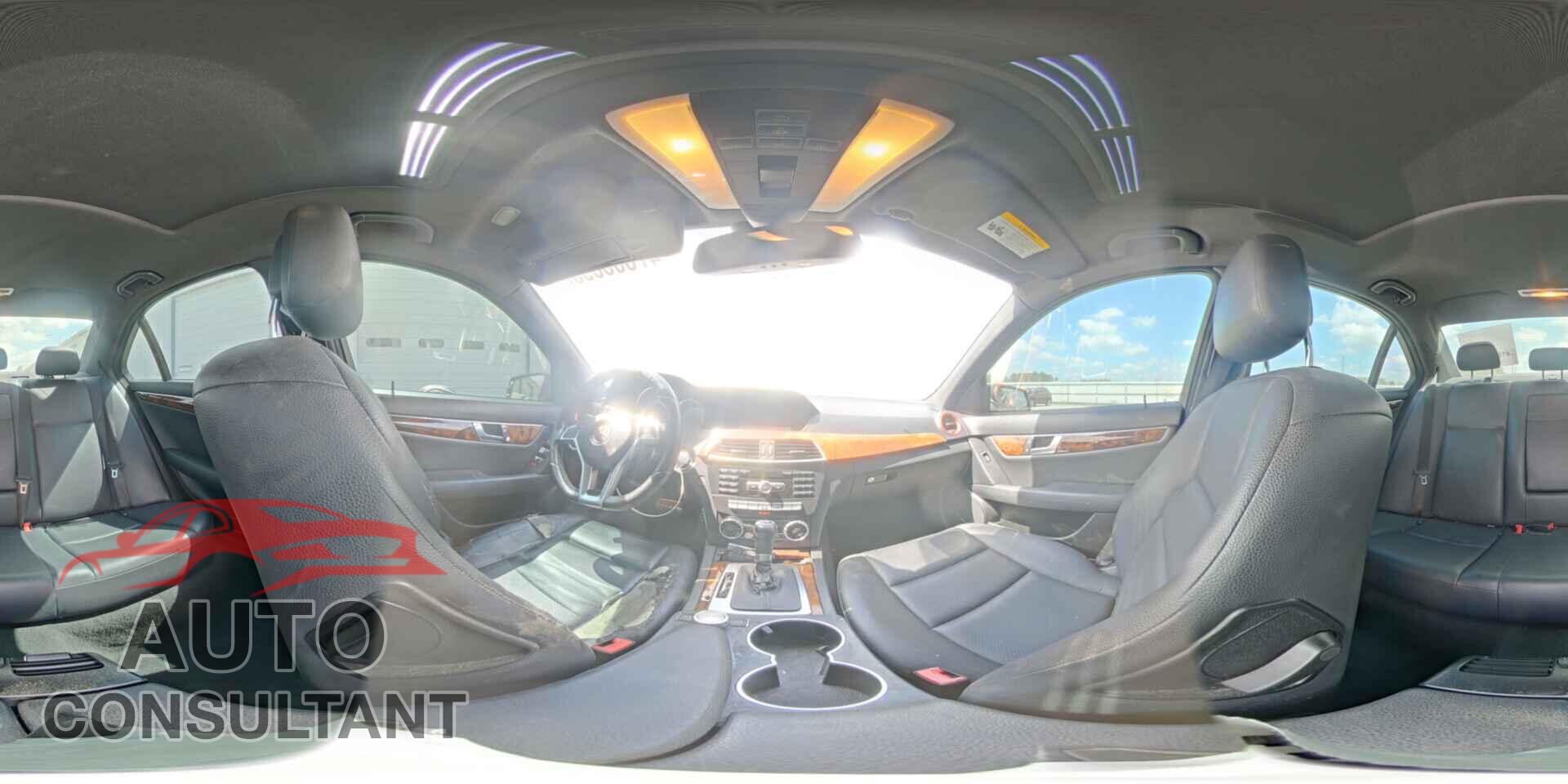 MERCEDES-BENZ C-CLASS 2012 - WDDGF8BBXCA690550
