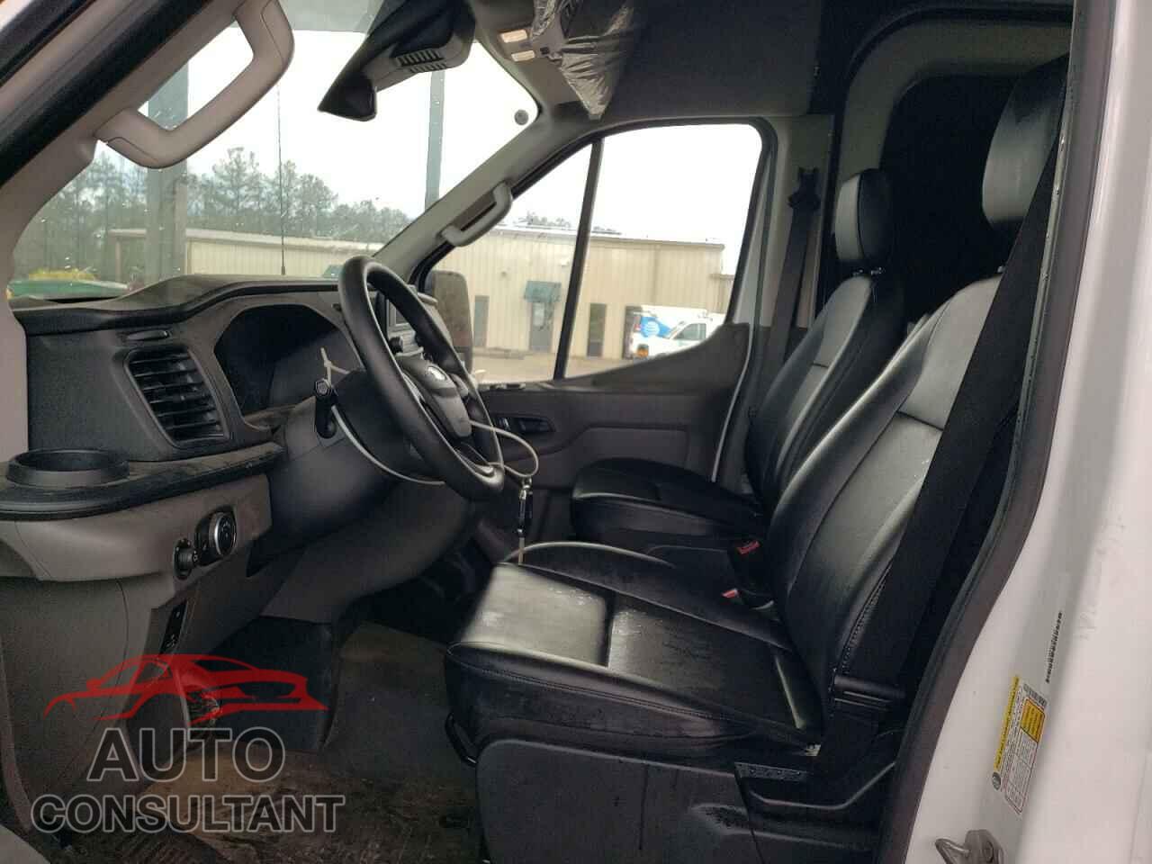 FORD TRANSIT 2023 - 1FTBR1C82PKB17955