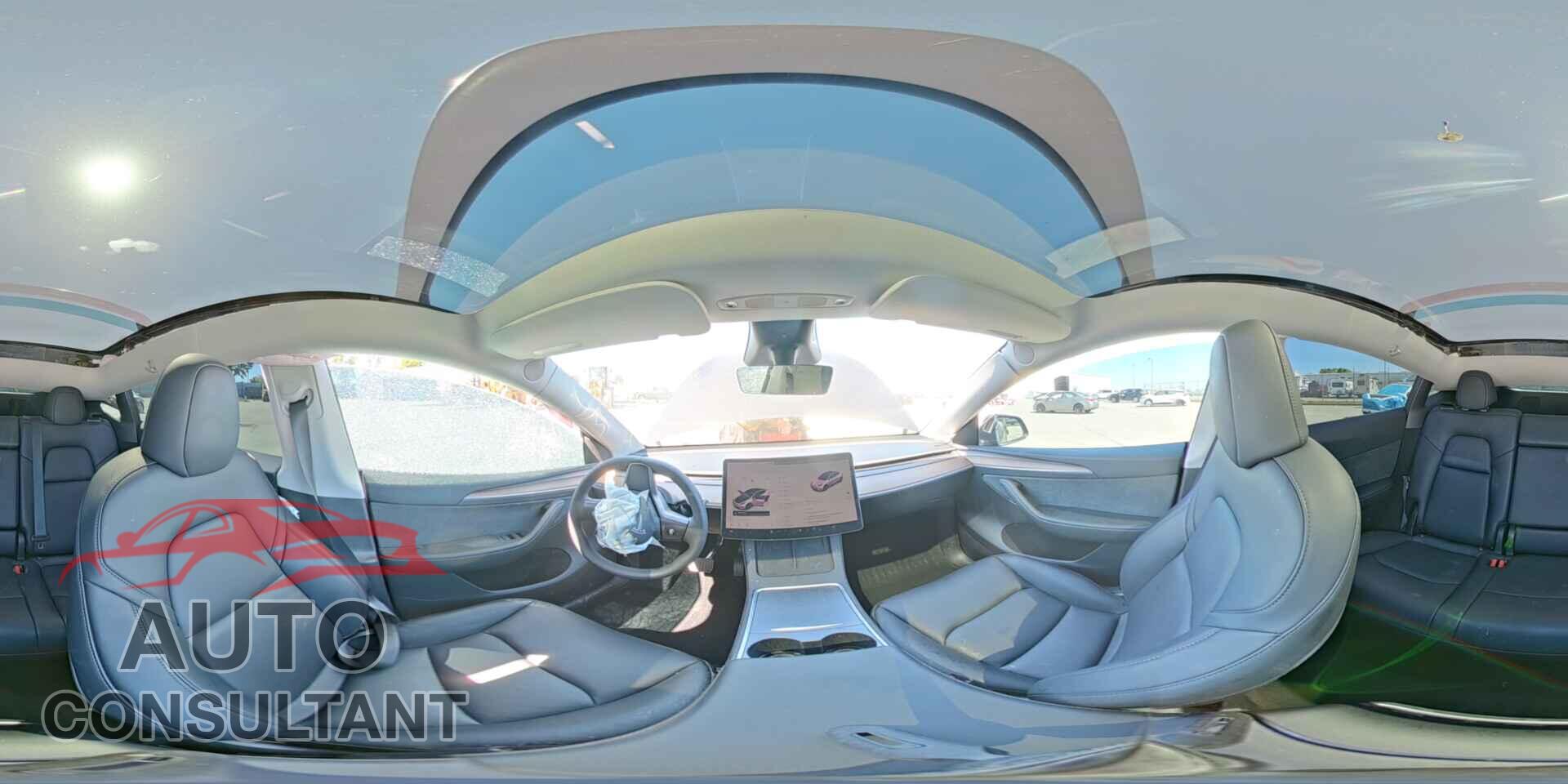 TESLA MODEL Y 2024 - 7SAYGDEE7RF014179