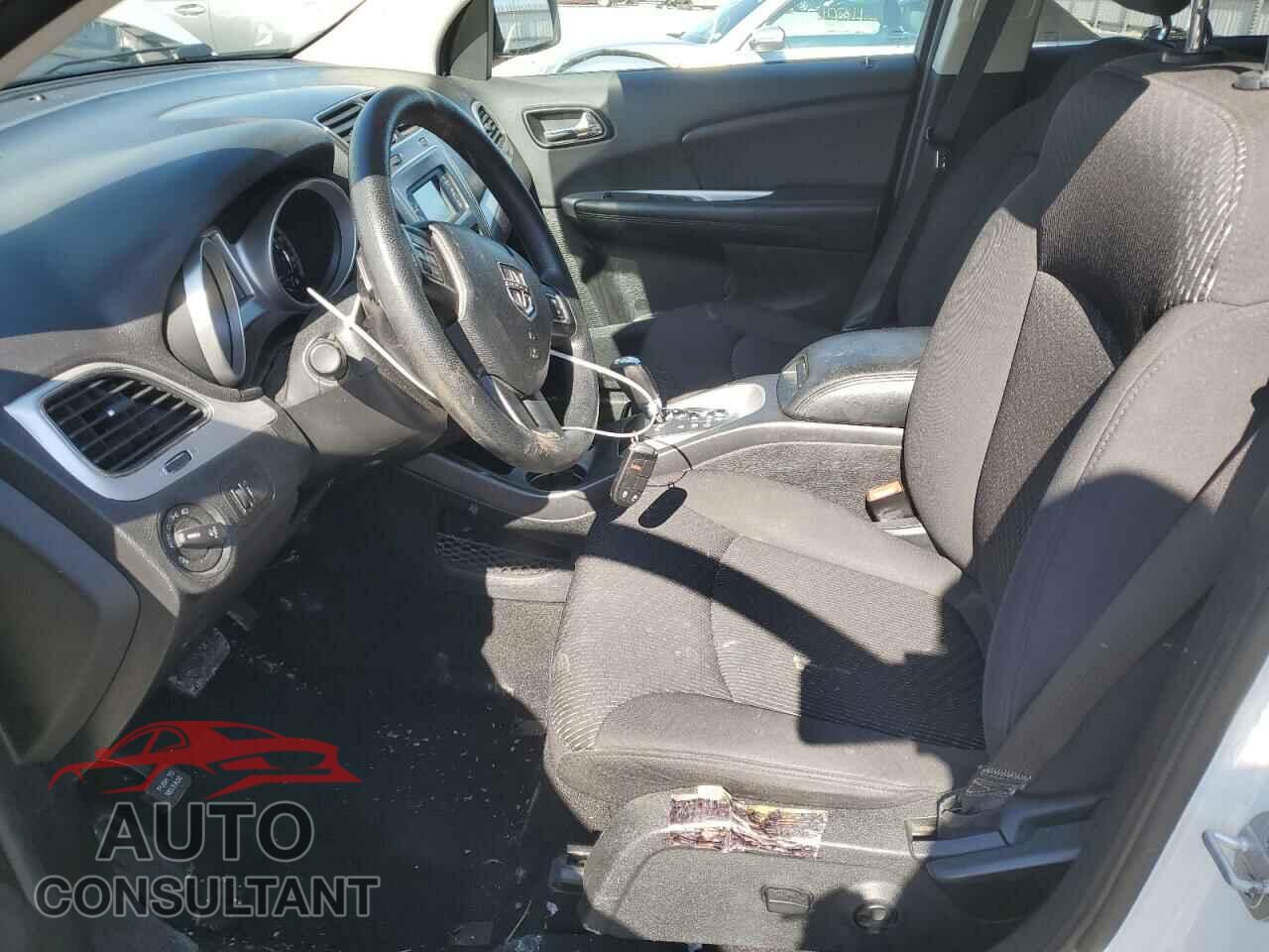 DODGE JOURNEY 2017 - 3C4PDCBG9HT526592