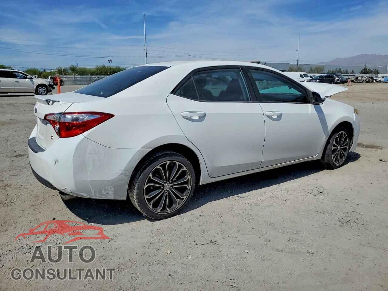 TOYOTA COROLLA 2015 - 5YFBURHE1FP181092