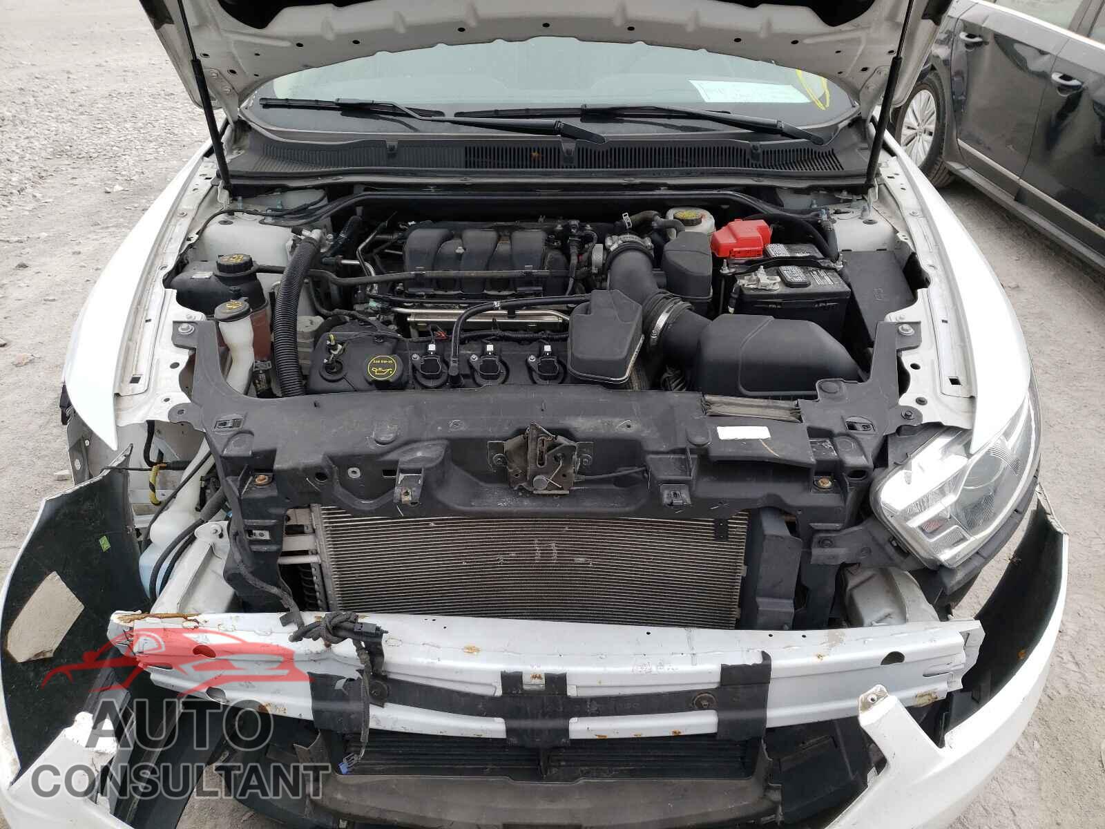 FORD TAURUS 2019 - 1FAHP2D83KG100992