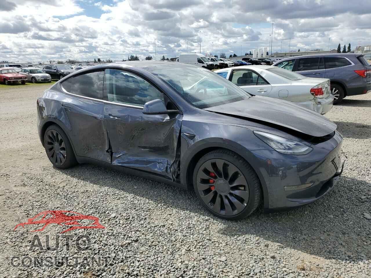 TESLA MODEL Y 2020 - 5YJYGDEF3LF016427