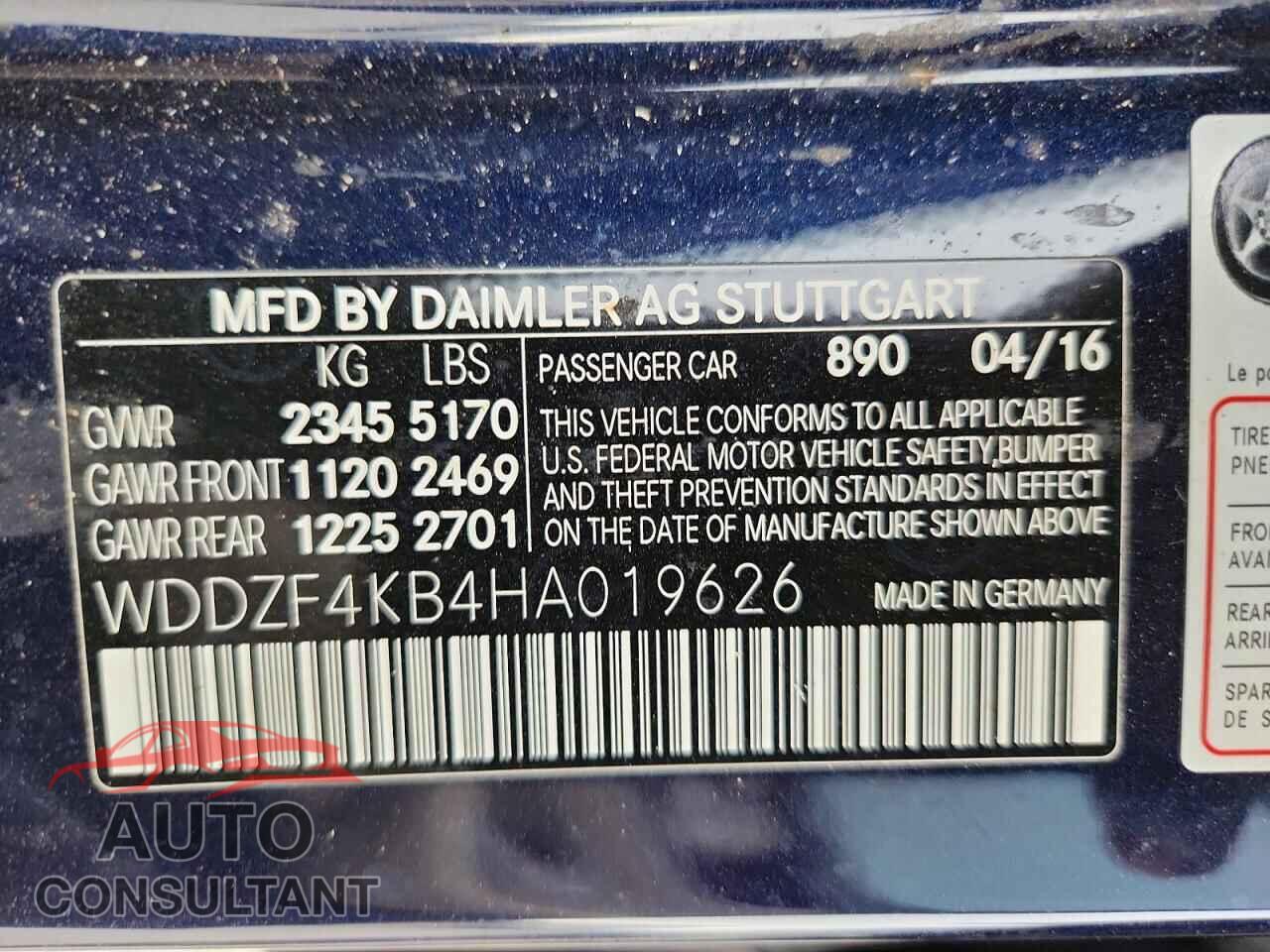 MERCEDES-BENZ E-CLASS 2017 - WDDZF4KB4HA019626