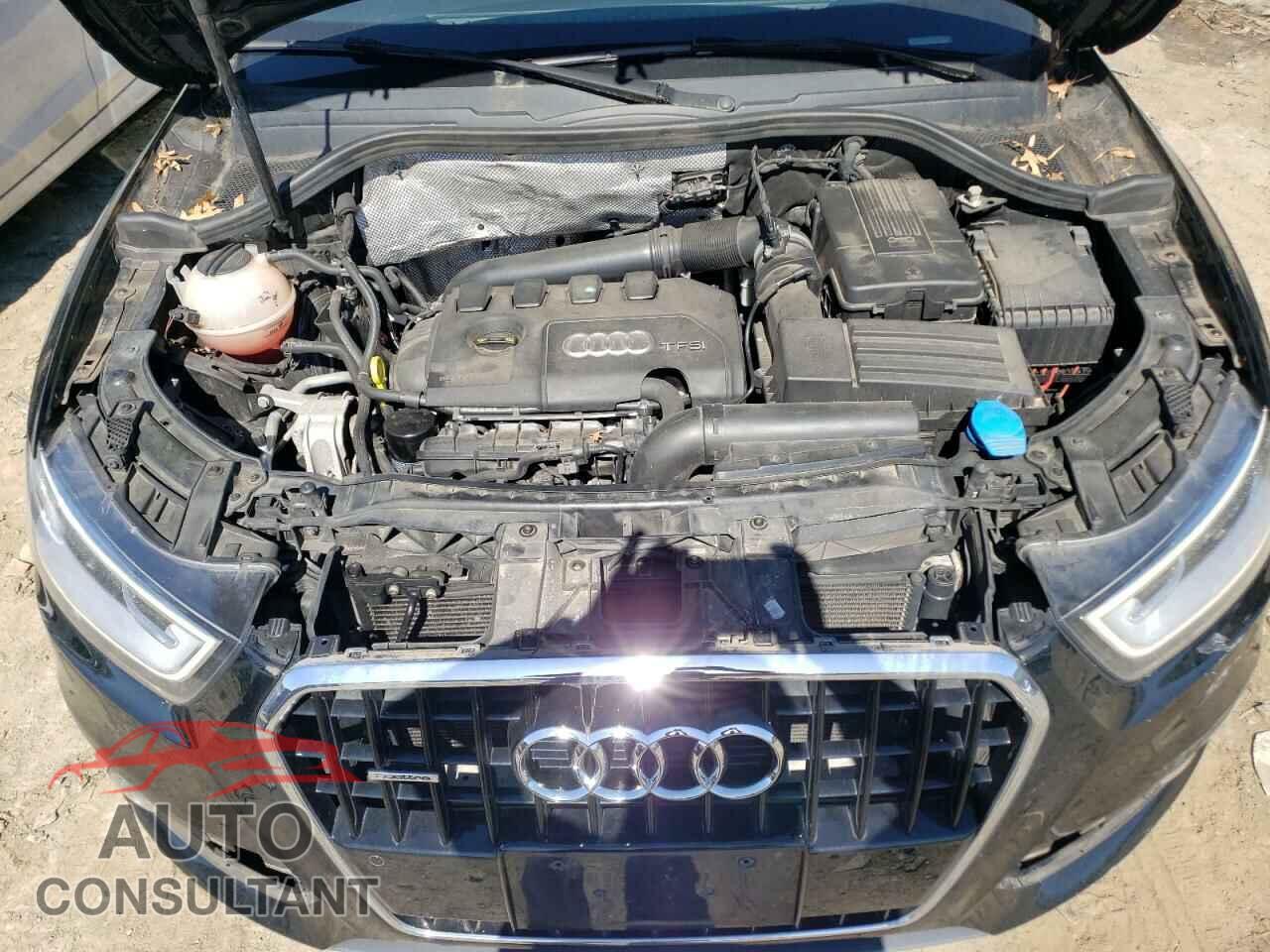 AUDI Q3 2015 - WA1GFCFS0FR009481