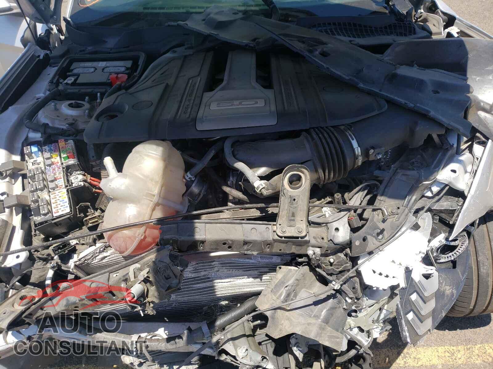 FORD MUSTANG 2019 - 1FA6P8CF4K5177120