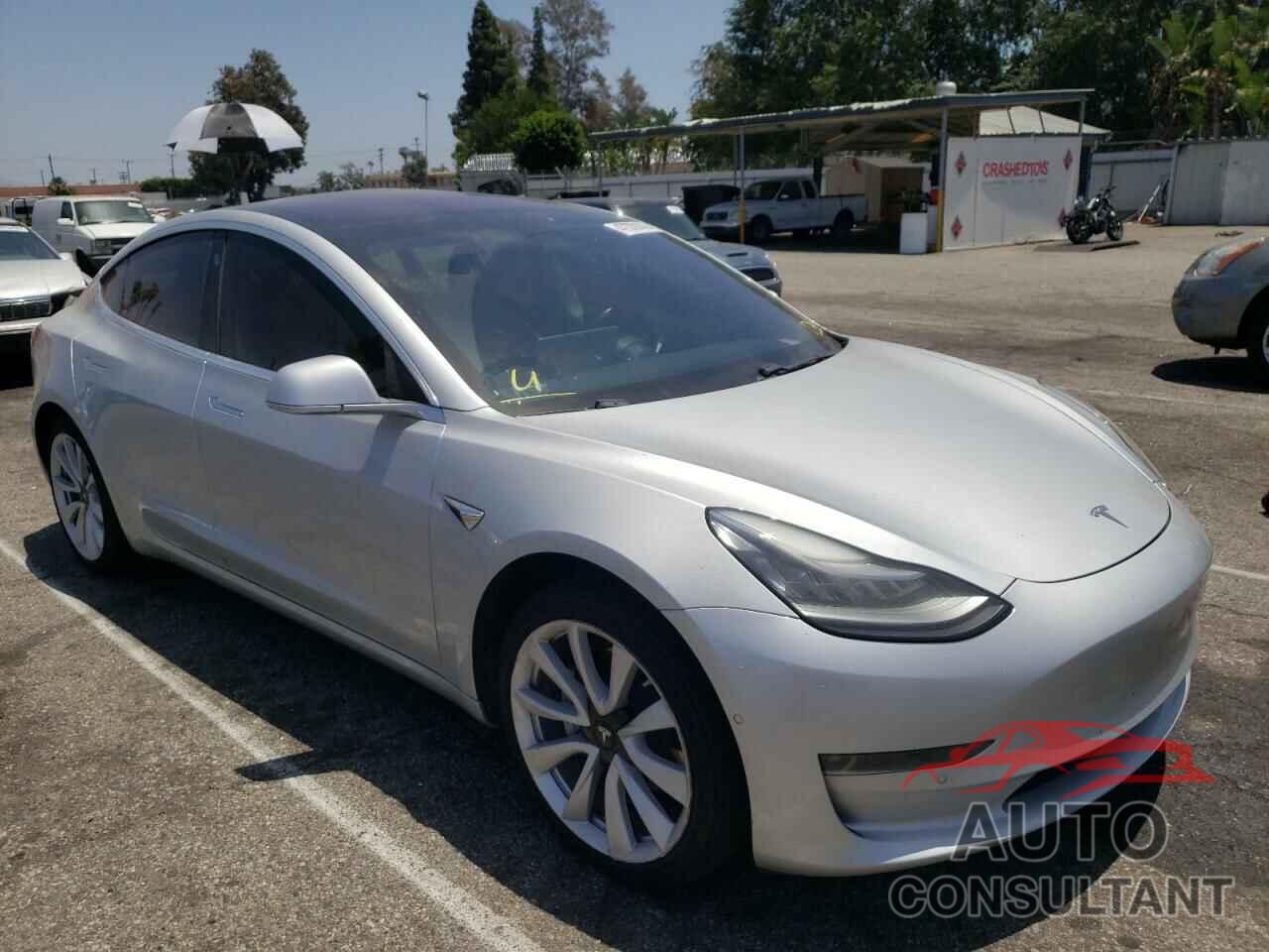 TESLA MODEL 3 2018 - 5YJ3E1EA8JF015340