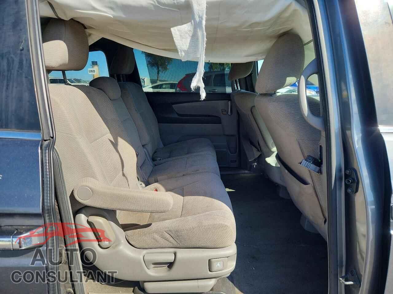 HONDA ODYSSEY 2013 - 5FNRL5H40DB015625