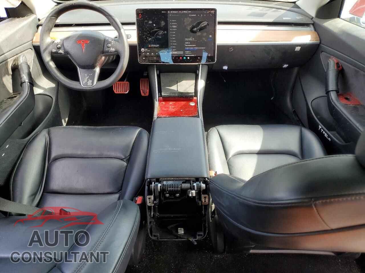 TESLA MODEL 3 2020 - 5YJ3E1EA2LF606475