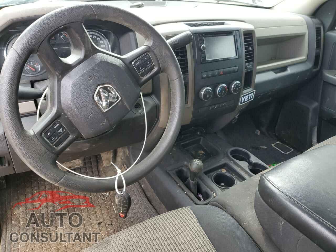 DODGE RAM 2500 2012 - 3C6UD5CL8CG286759