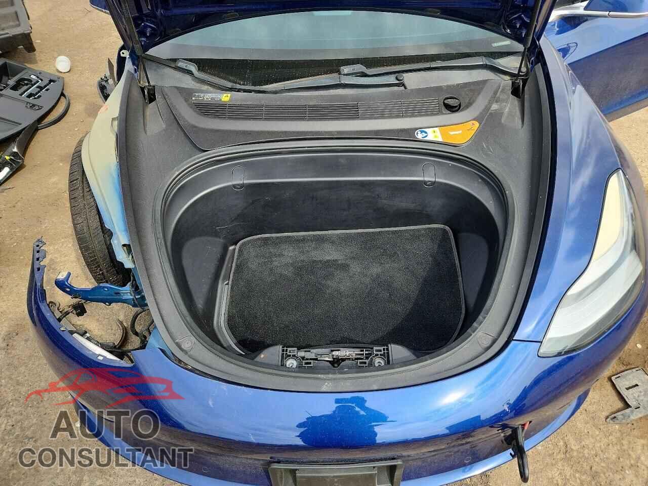 TESLA MODEL 3 2017 - 5YJ3E1EA5HF001051