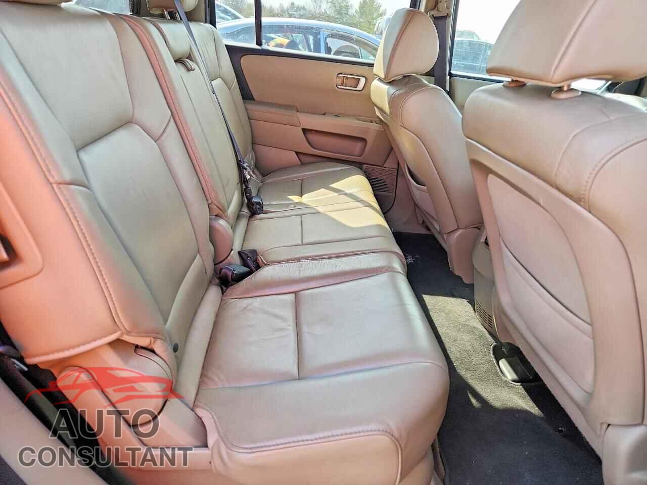 HONDA PILOT 2013 - 5FNYF4H53DB066686