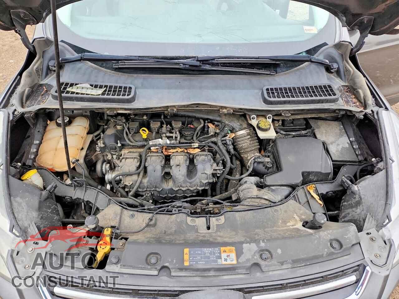 FORD ESCAPE 2013 - 1FMCU9H98DUC37967