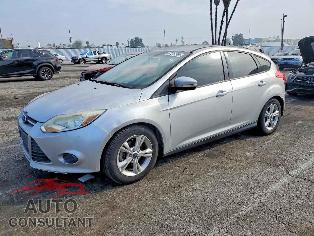 FORD FOCUS 2014 - 1FADP3K28EL248053