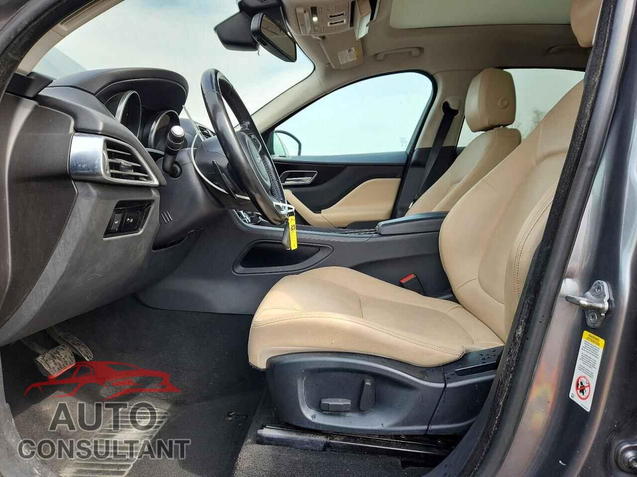 JAGUAR F-PACE 2018 - SADCJ2GX3JA235937