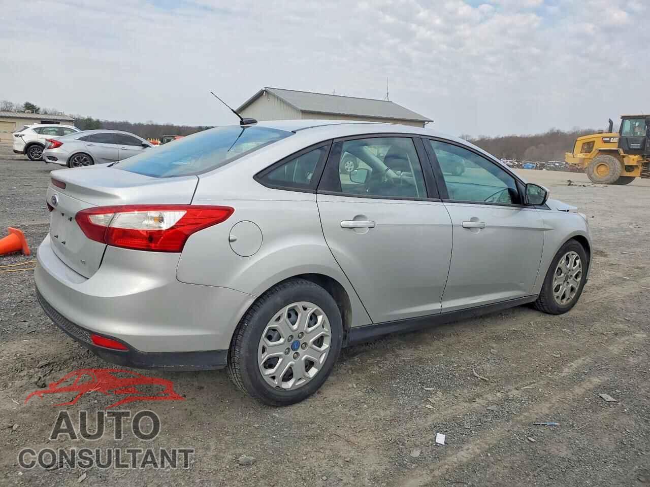 FORD FOCUS 2012 - 1FAHP3F28CL146132