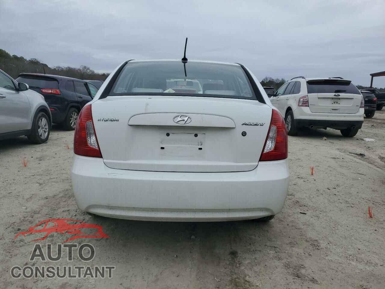 HYUNDAI ACCENT 2011 - KMHCN4AC1BU610141