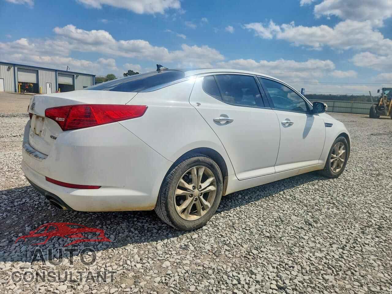 KIA OPTIMA 2013 - 5XXGN4A77DG105609