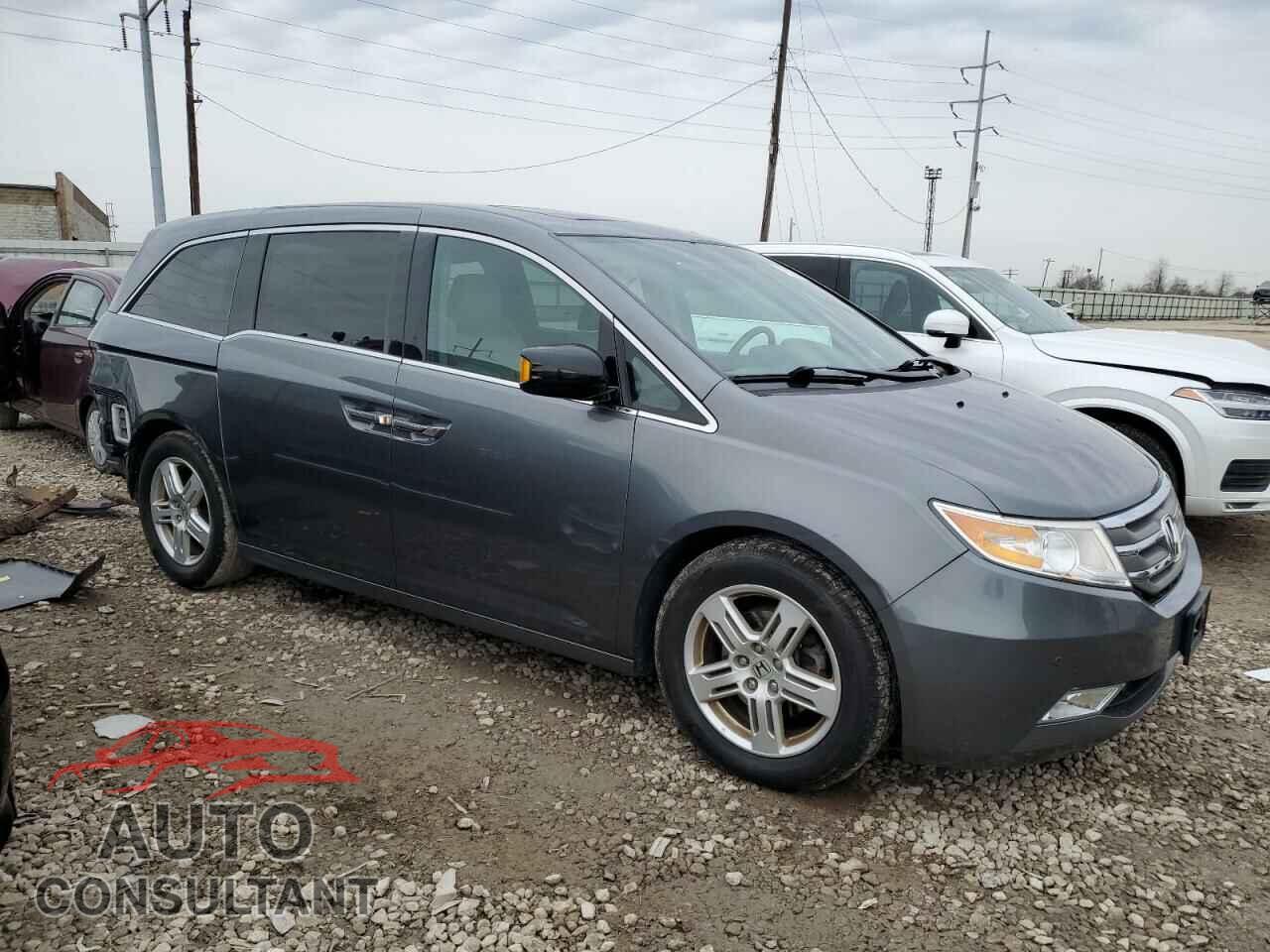 HONDA ODYSSEY 2013 - 5FNRL5H92DB016531
