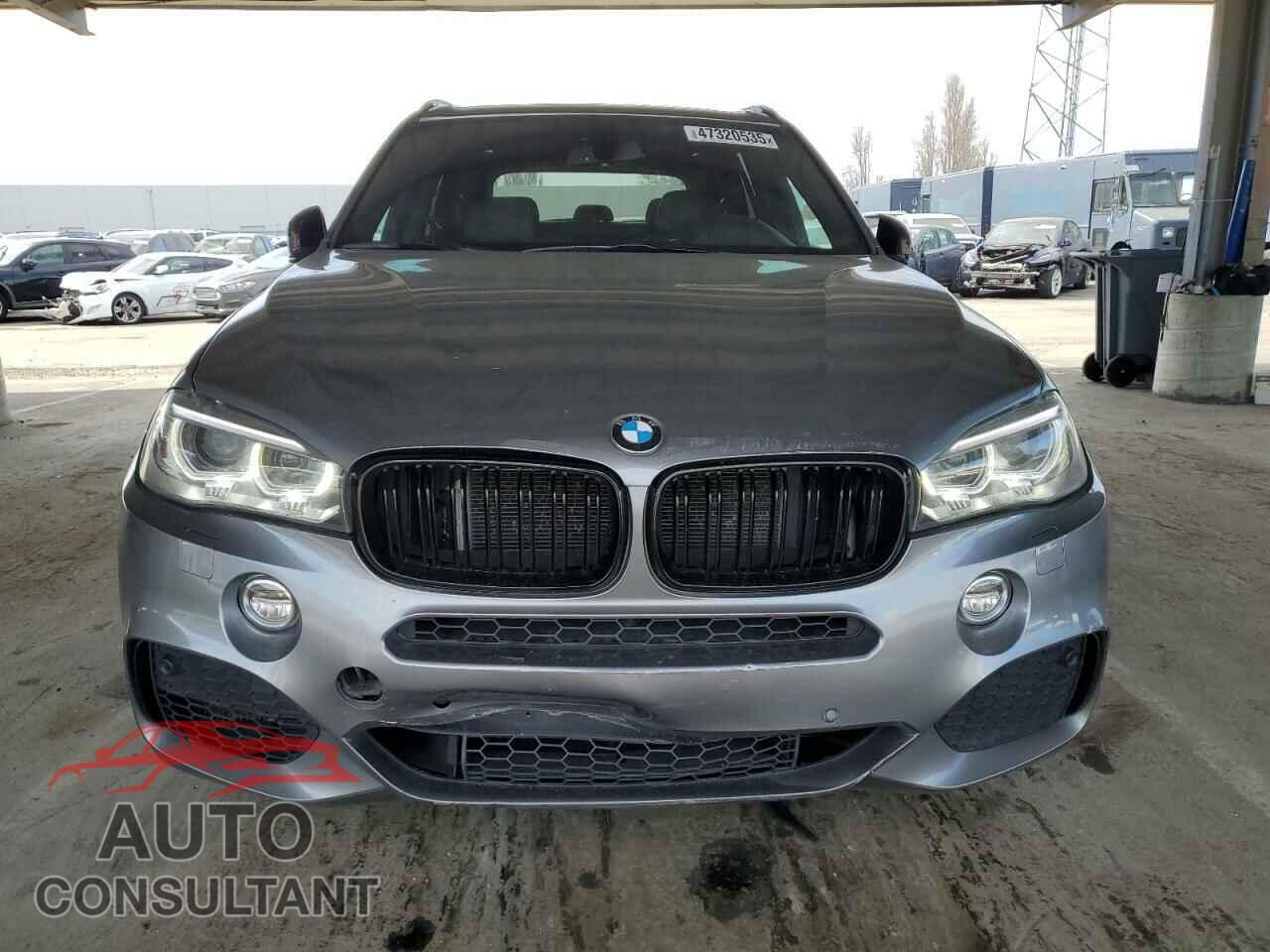 BMW X5 2014 - 5UXKR6C58E0C03414